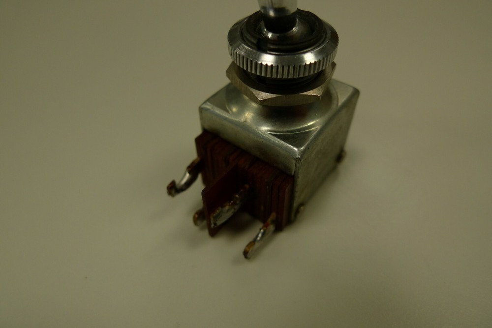 Bulgin Switch S300PD