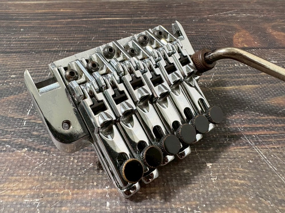 Ibanez Edge-ZERO Tremolo Bridge Chrome with ZPS3 Zero Point System