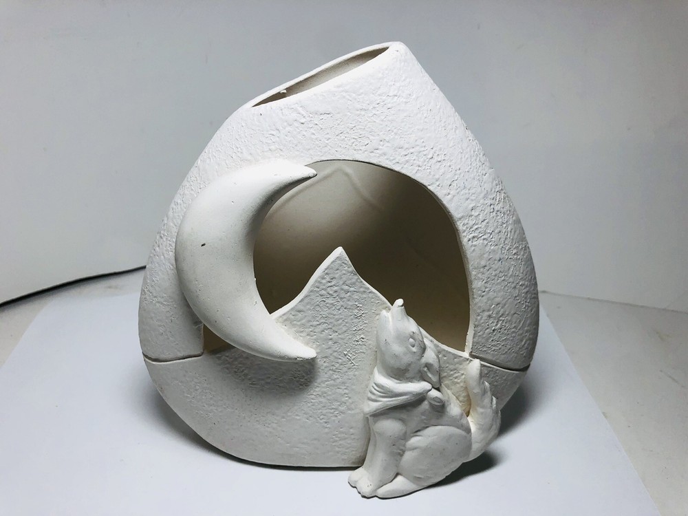 Coyote candle vase