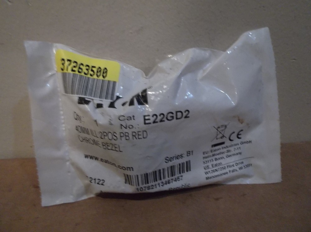 SEALED NEW EATON E22GD2 2 POS PUSH-PULL 40mm RED ILLUMINATION