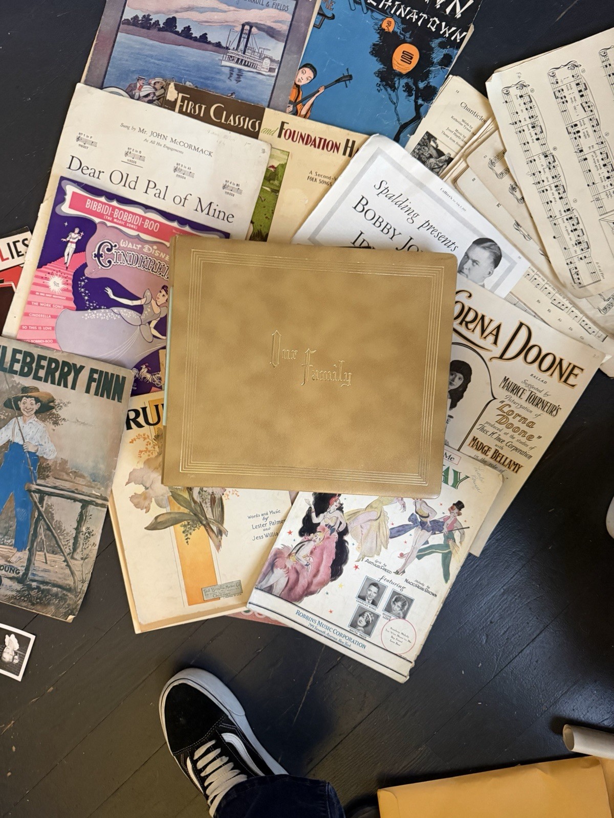 HUGE antique Ephemera Lot Junk Journal Supplies Vintage Paper 7+ Lbs Photo Album