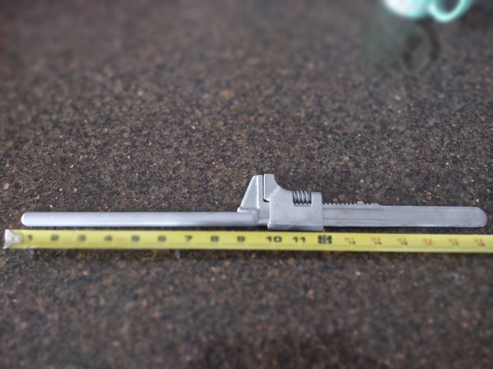 Blacksmith Twisting Wrench (Medium 19") Knife Maker