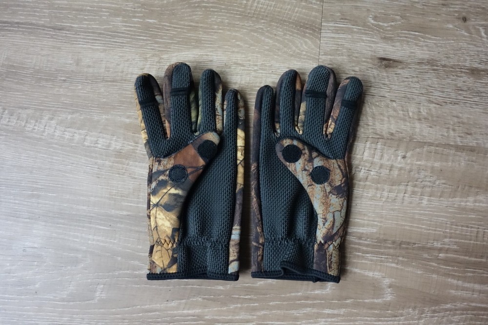 Fish Field Padded Hunting Gloves Medium