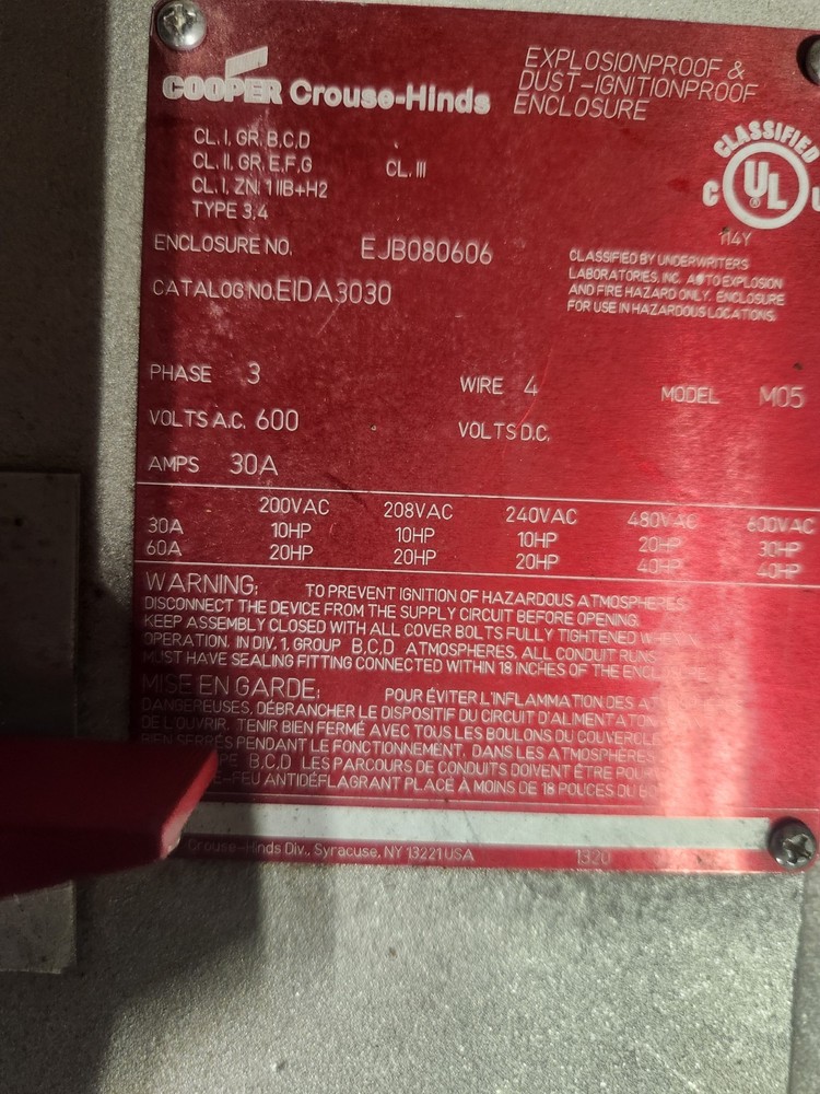 Crouse Hinds EIDA3030 30 Amp 3 Phase 3 Pole Explosion Proof Disconnect