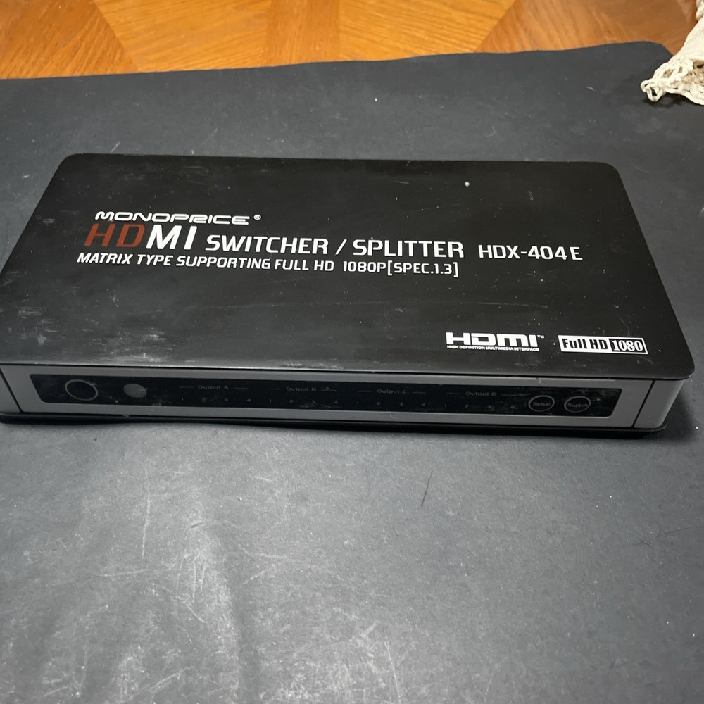 Monoprice HDMI 4x4 Matrix Switch Switcher Splitter HDX-404E
