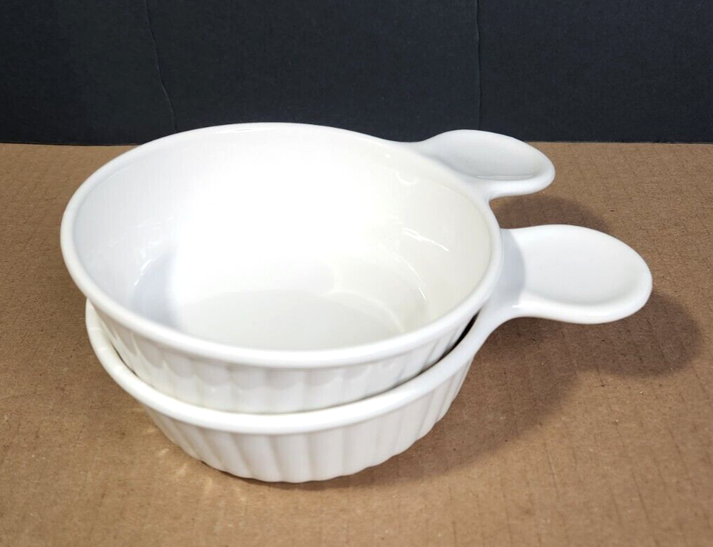 2 Grab It White Ceramic Tab Handle Dishes
