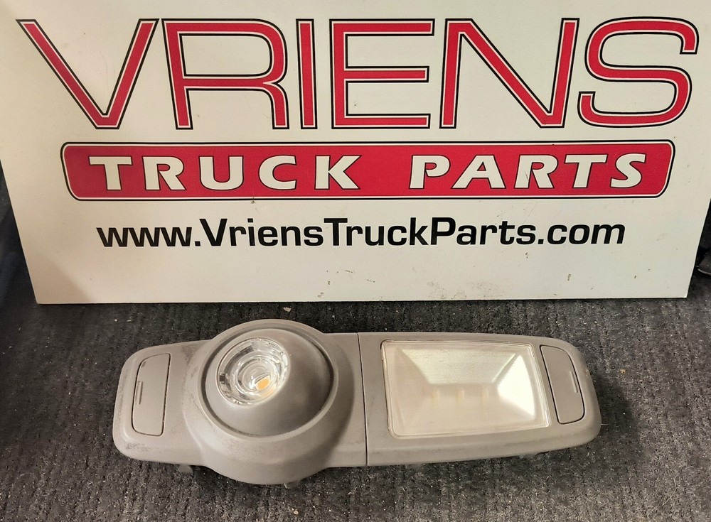 PETERBILT P54-1213-100720 LAMP-MODULAR