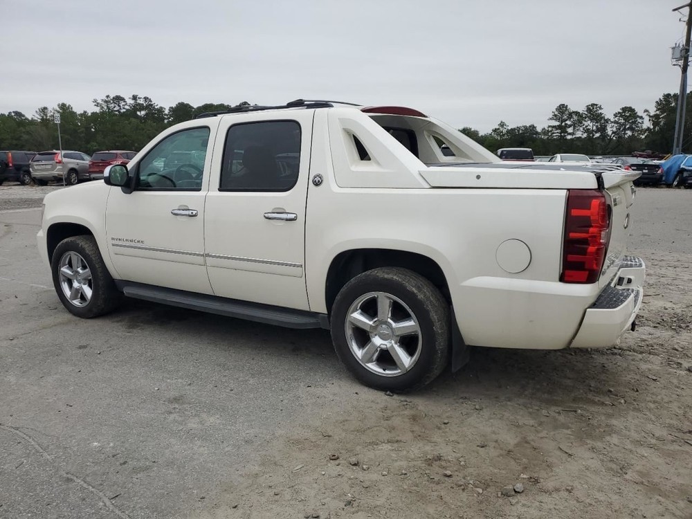 Fuse Box Engine Fits 10-14 ESCALADE 4879766