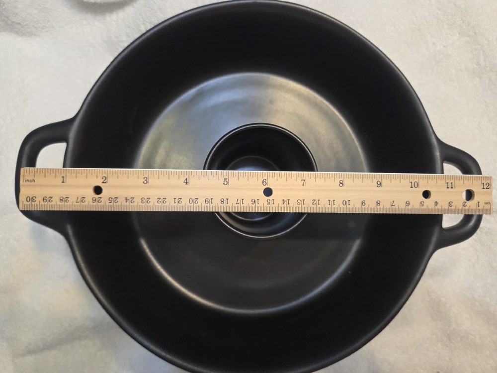 Technique Flame Stonewware Vertical Chicken Roaster Black Unboxed Never Used