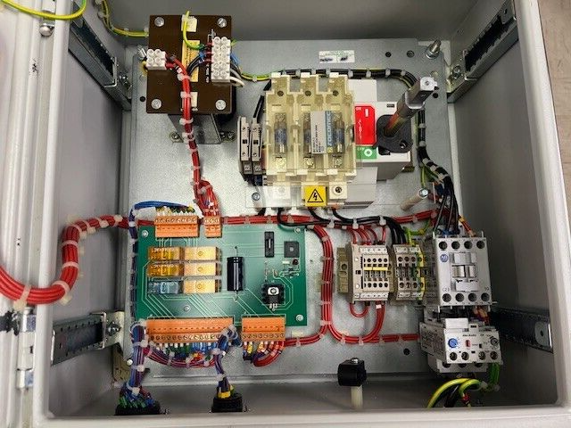 BOC EDWARDS IPX MK2, IPX PUMP CONTROLLER