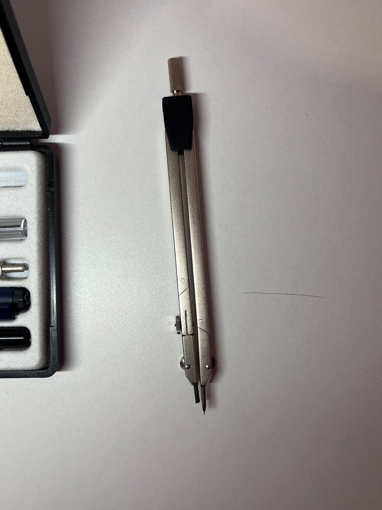 VINTAGE TECHNOCRAT WH SMITHS TECHNICAL DRAWING KIT