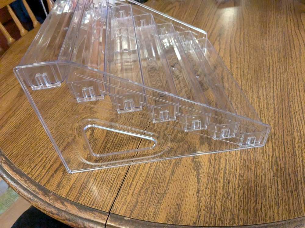 UNBRANDED 7 TIER CLEAR PLASTIC DISPLAYER
