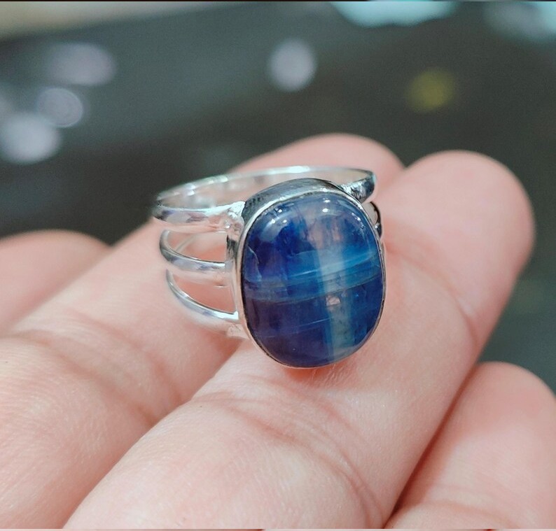 Solid 925 Sterling Silver Natural Blue Kyanite Oval Gemstone Handmade Boho Ring