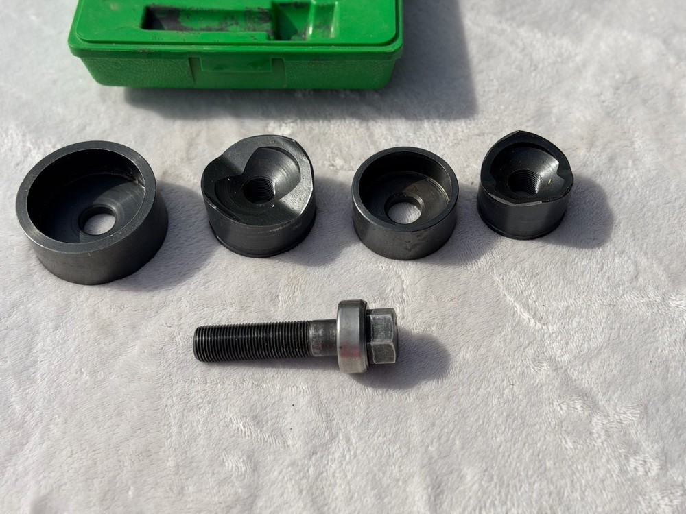 Greenlee 737BB Knockout Punch Set