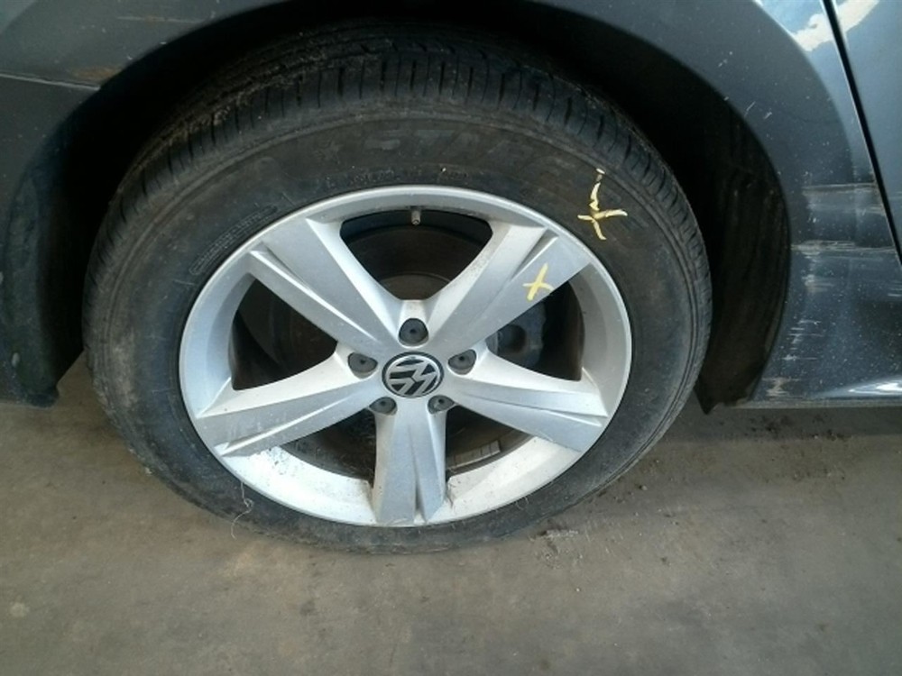 PASSAT 2013 Keys/Latches/Locks 104925627