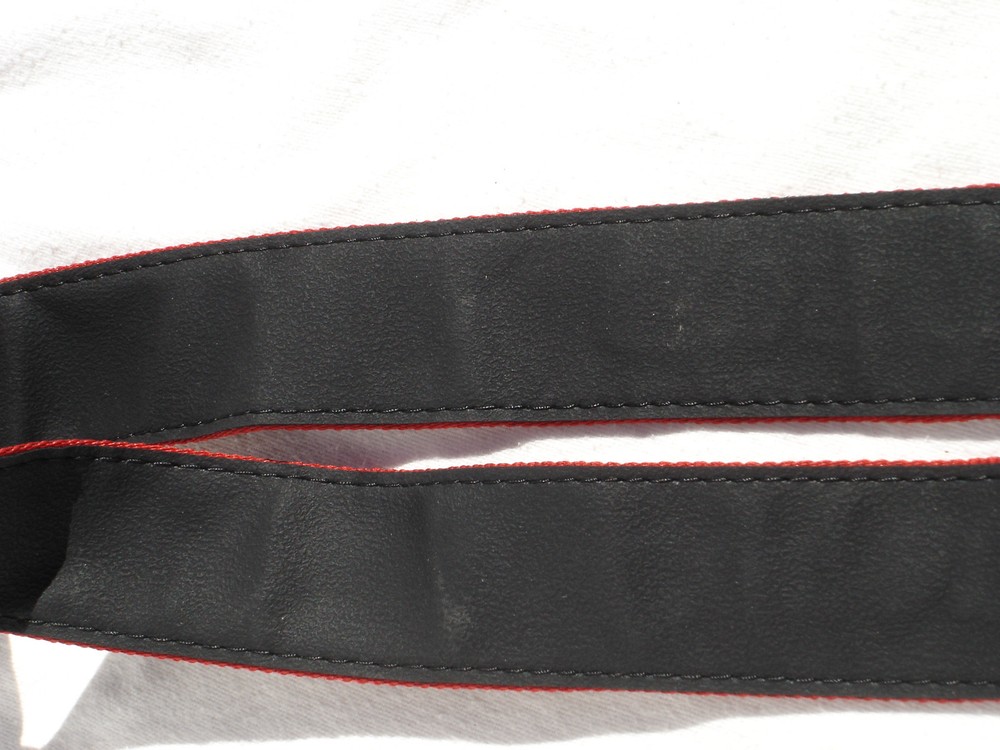 CANON EOS 7D CAMERA NECK STRAP Black / Red