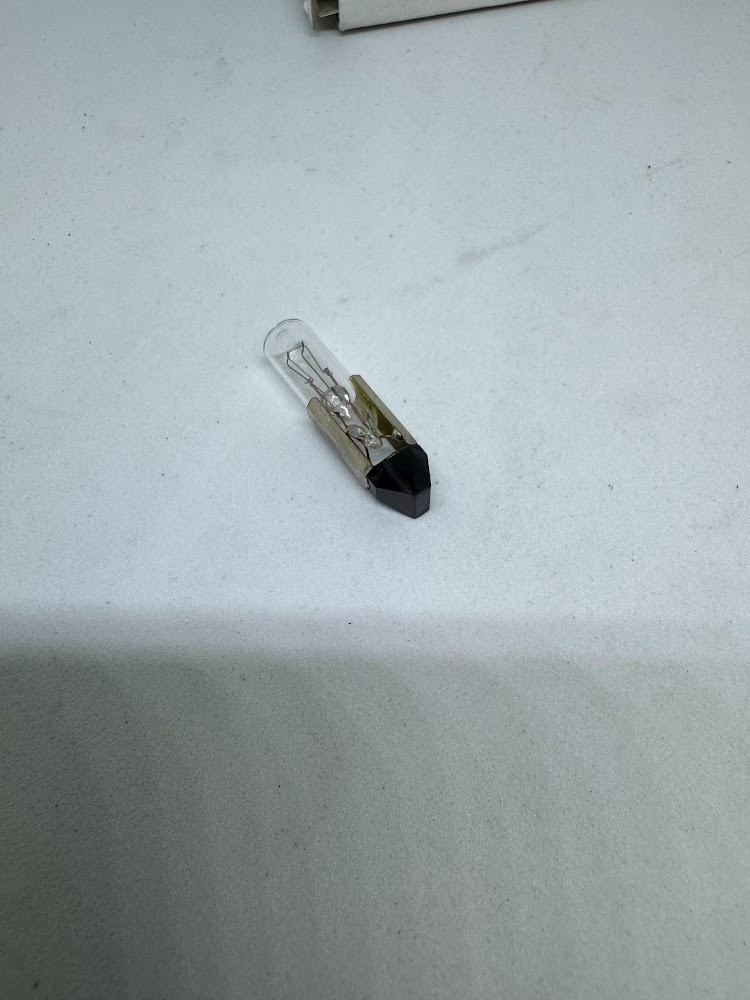 48 PSB MINIATURE LIGHT