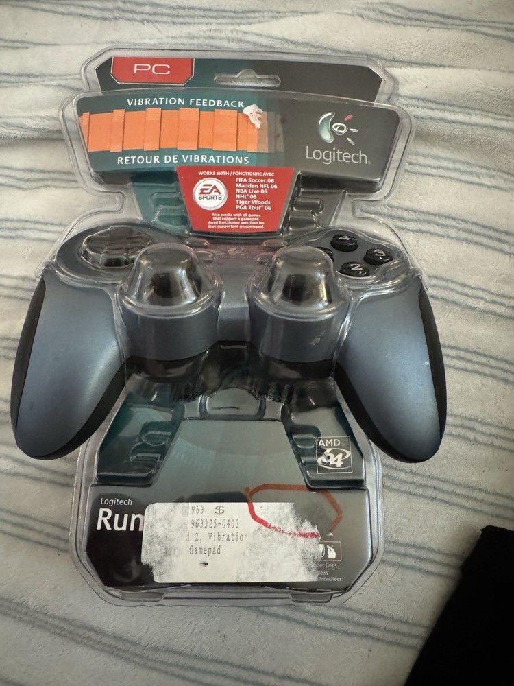 NEW SEALED Logitech Rumblepad 2 Wired PC Controller