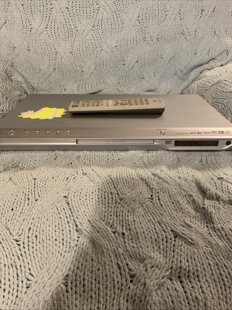 Zenith DVB412 DVD/CD  Player Silver With Remote Progressive Scan