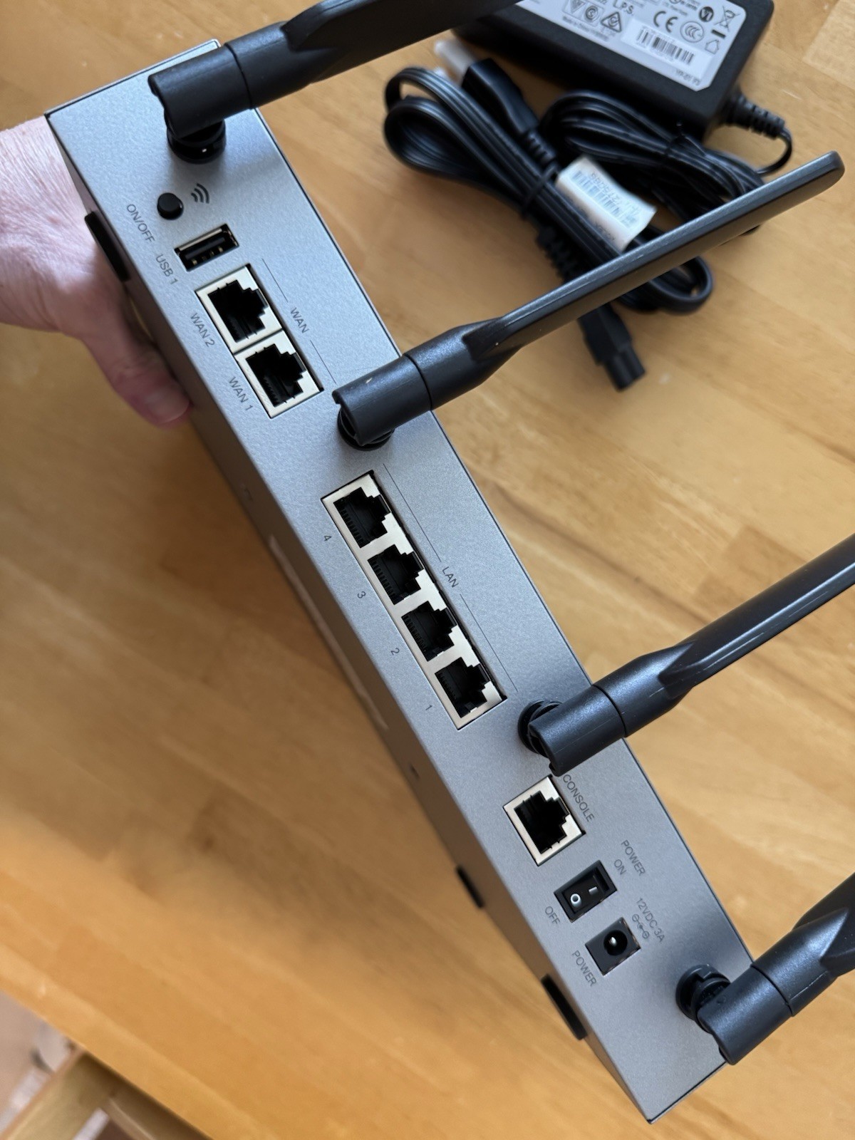 Cisco RV340W Wireless AC Dual WAN Gigabit VPN Router With Original Power Supply