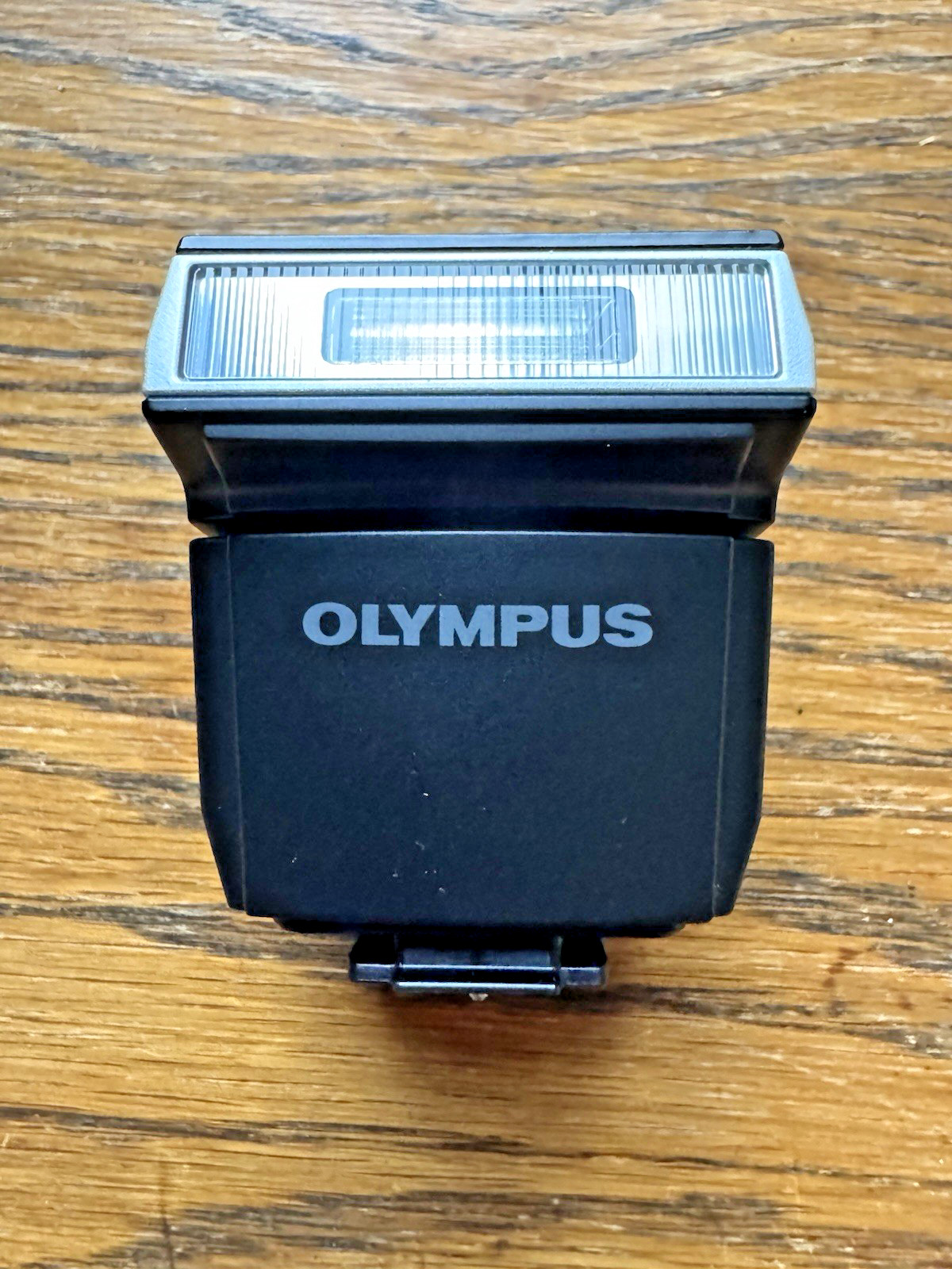 Olympus FL-LM3 Flash for Olympus OM-D Digital cameras Excellent Condition