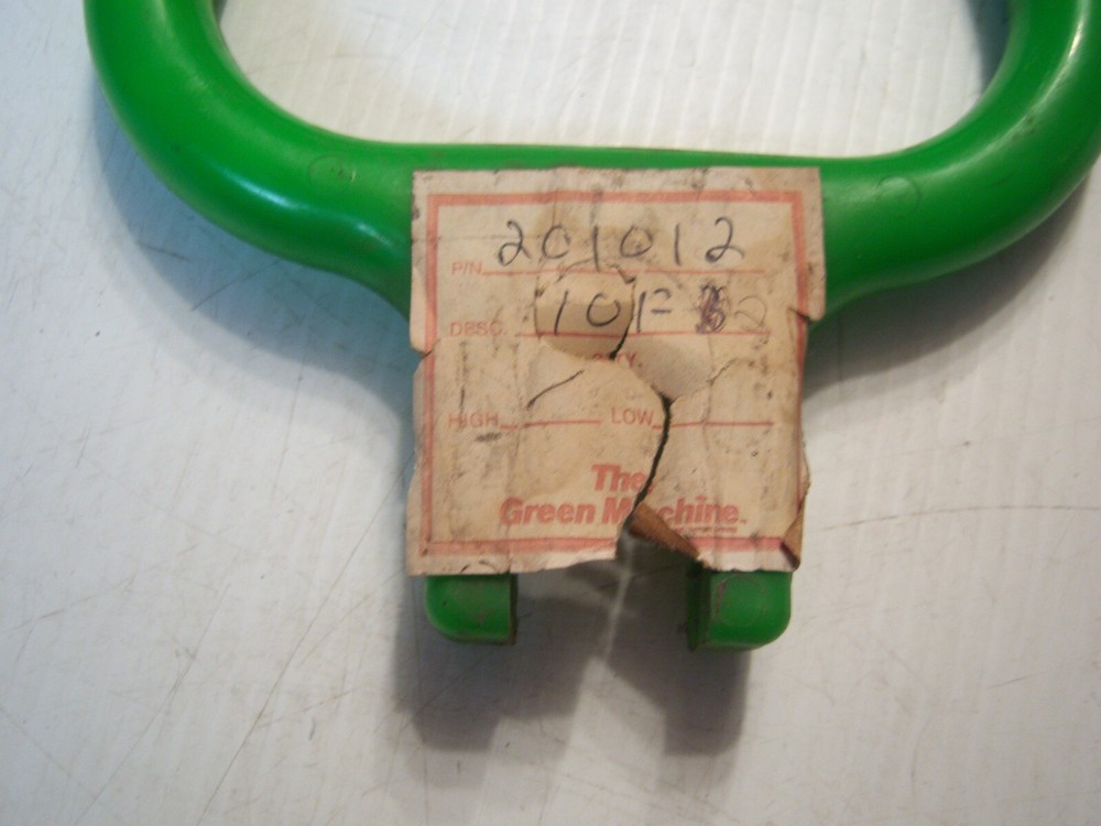 Green Machine handle 201012