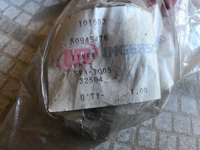 50945476 LEVER