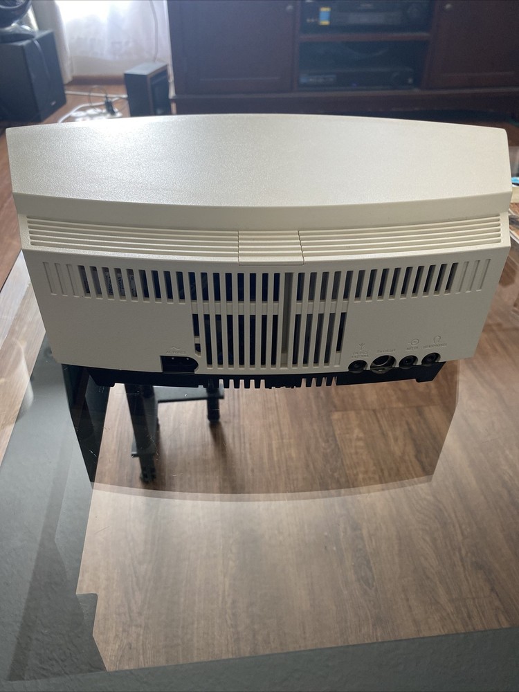 Bose Wave Music System with Remote Control - Model Number AWRCC2