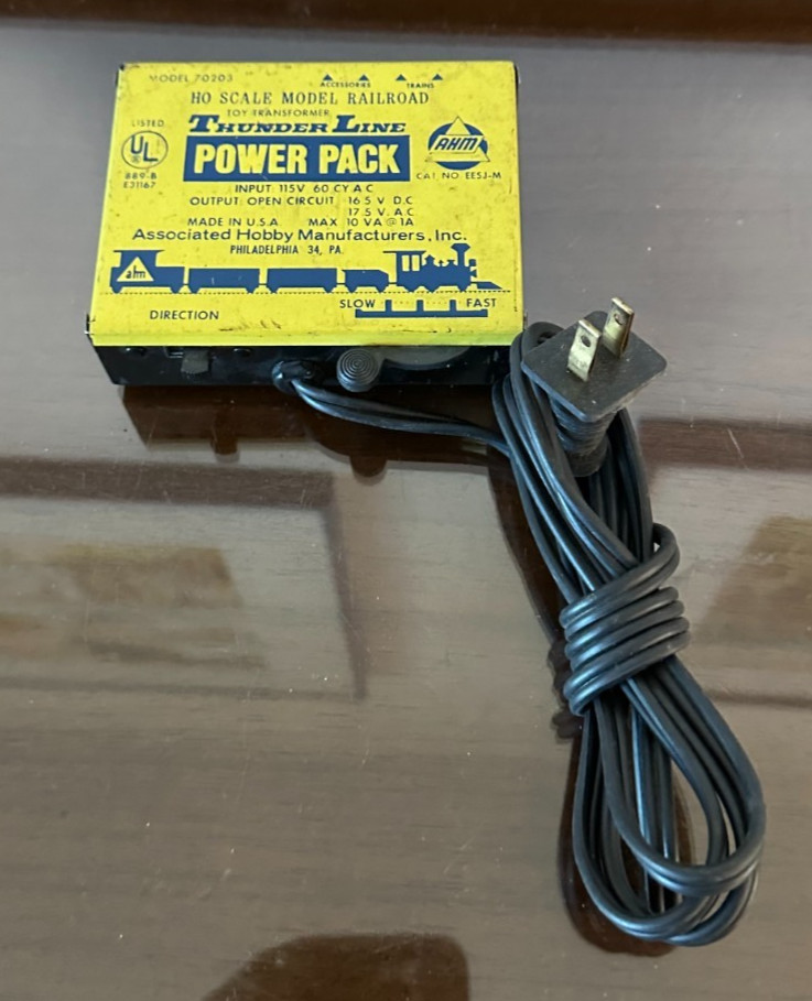 AHM Thunder Line Power Pack #70206 HO Scale Train Transformer