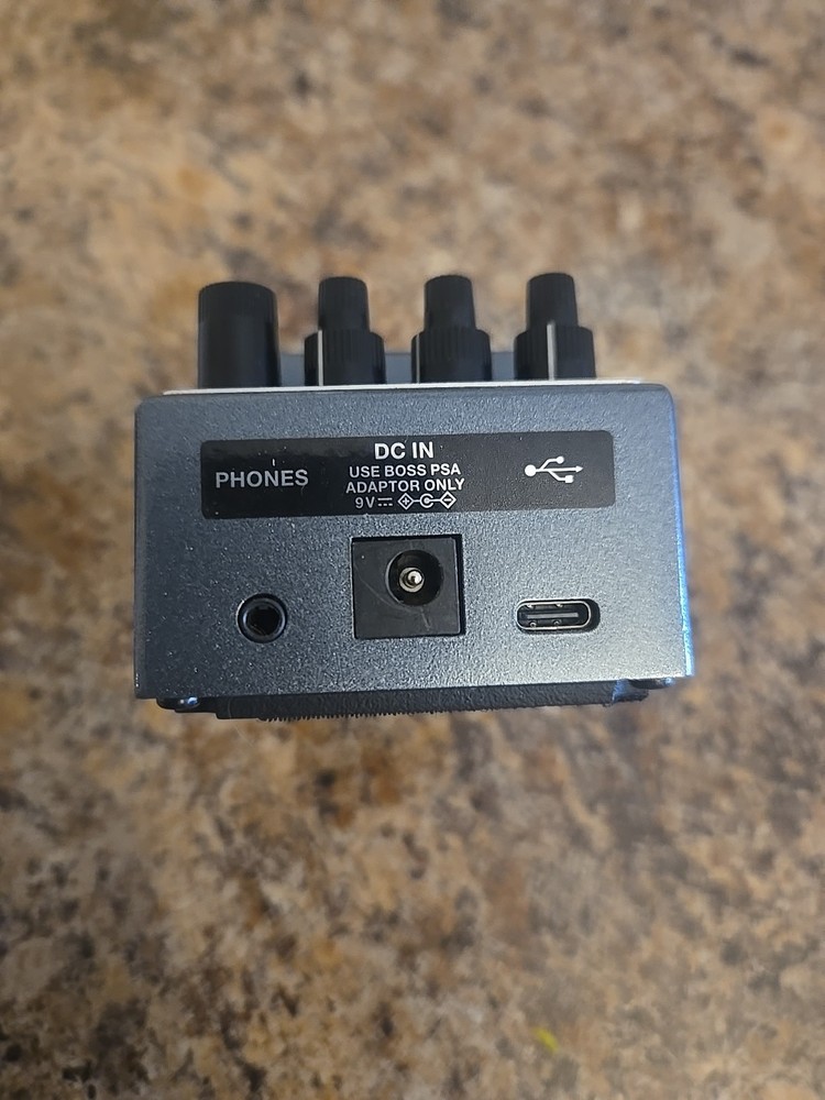 BOSS IR-2 Amp & Cabinet