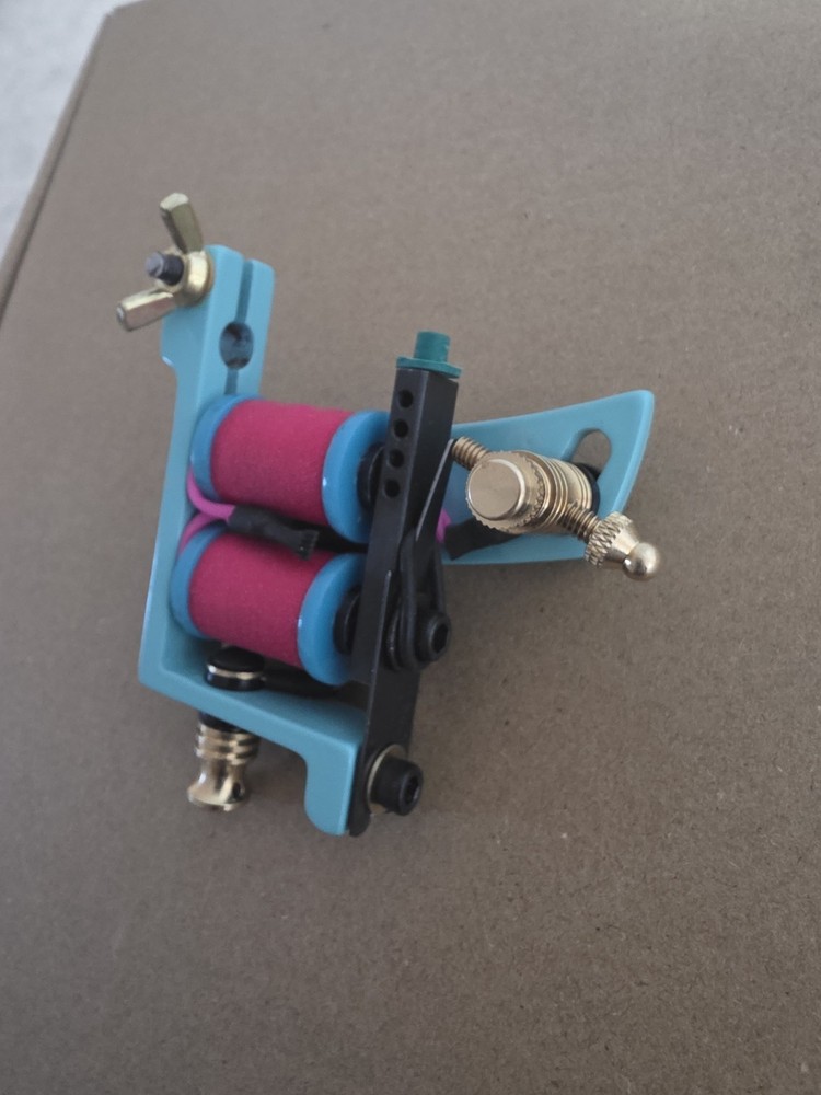 Rebellious Precision Irons tattoo machine