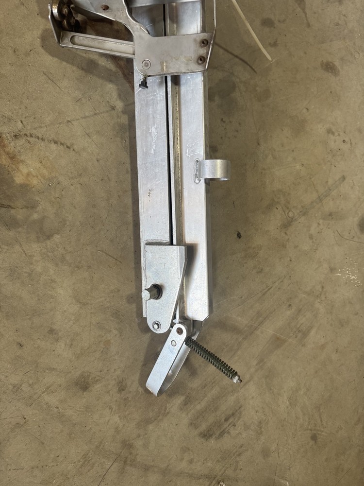 Clipper Belt Cutter 48"