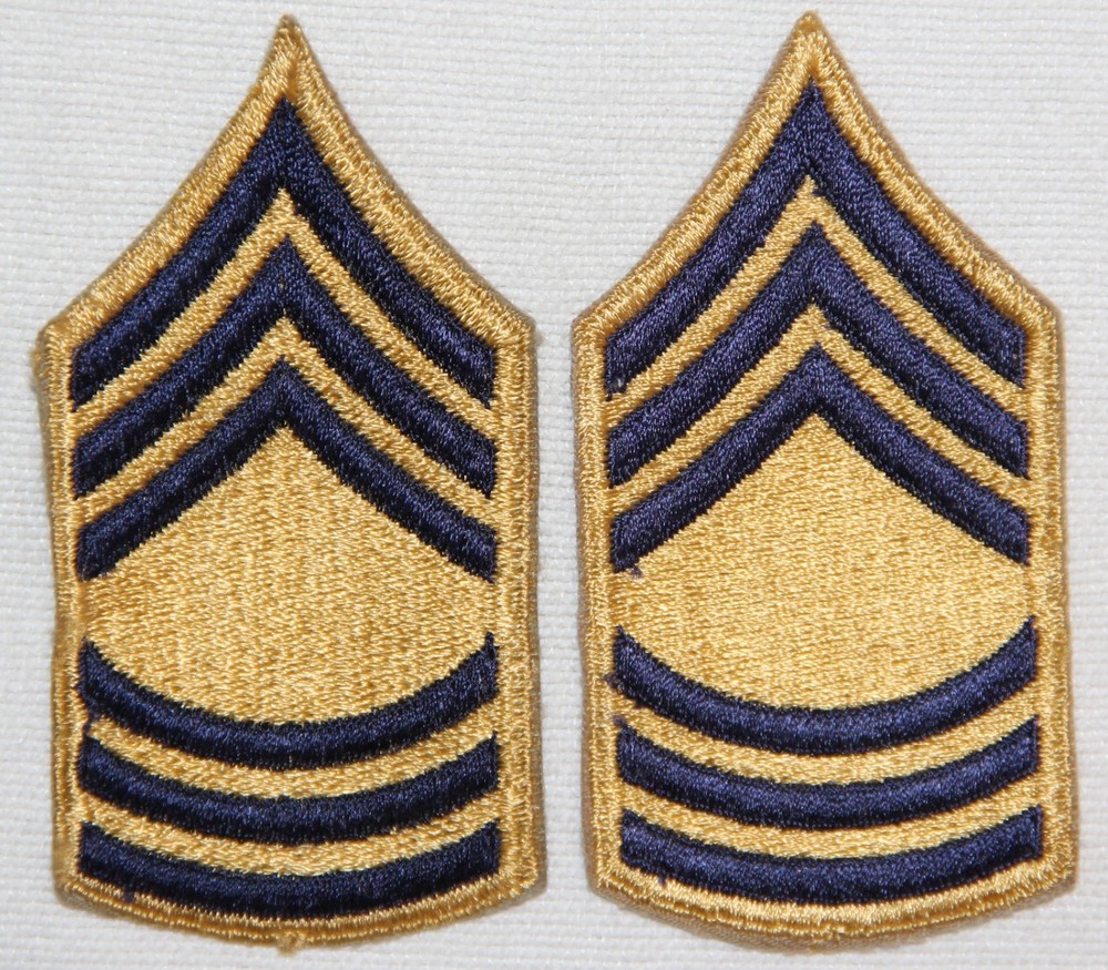 ORIGINAL SMALL SIZE KOREAN WAR COMBAT MASTER SERGEANT CHEVRONS, STRIPES