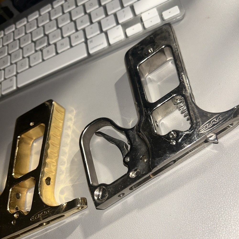 2 DYE AUTOCOCKER FRAMES - PAINTBALL Shock tech Freelfow Inception Dark