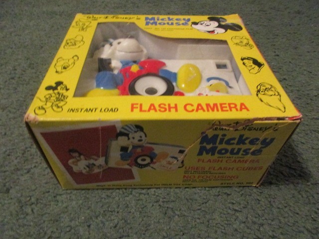 Vintage Disney Mickey Mouse Instant Load Flash Camera New