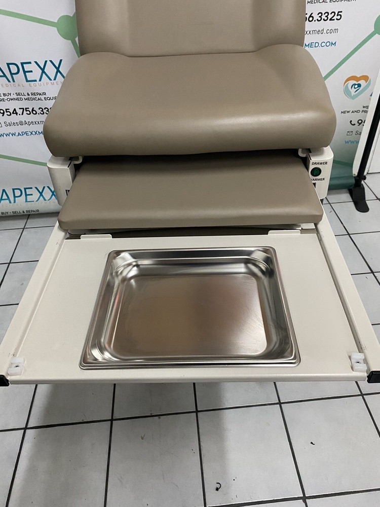 UMF 4070 Power Table , Foot & Hand Controls