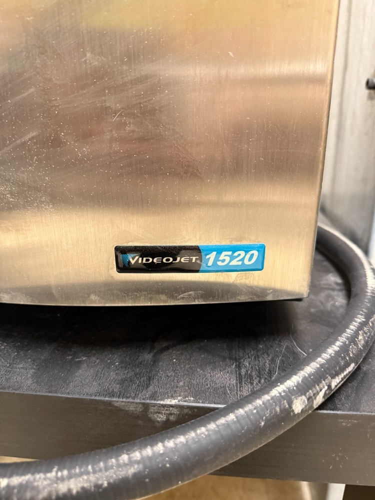 VideoJet 1520 Ink Jet Coding Machine Continuous Inkjet Printer 392103-203-01