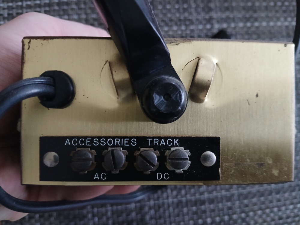 Vintage HO scale MRC TRAINPACK Hobby Transformer Train Controller
