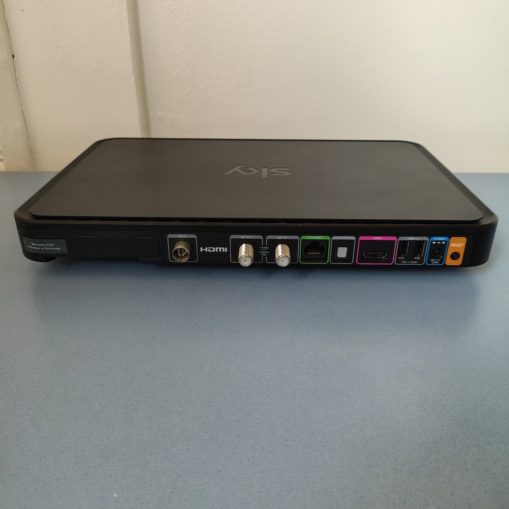 MY SKY HD HUMAX ESi-160 WIFI DECODER WITH DIGITAL TERRESTRIAL INTEGRATED HARD DISK