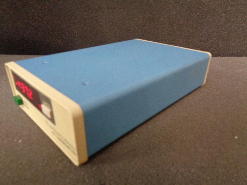 Lake Shore Cryotronics, Model 201 Digital Thermometer