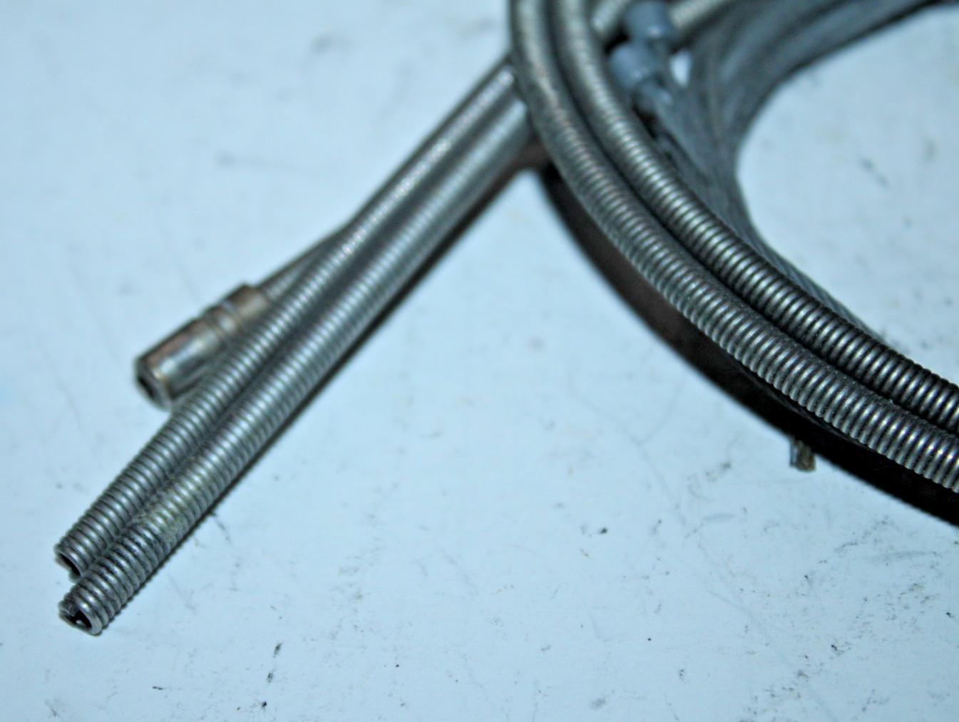 Vintage Suntour Aluminum Bike Housing Cable & Cable Guides 180cm Gray Touring :)