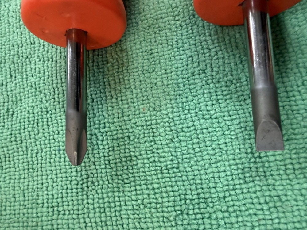 Snap On Soft Grip Screw Driver Set 8pc - SGDX80BO - ORANGE