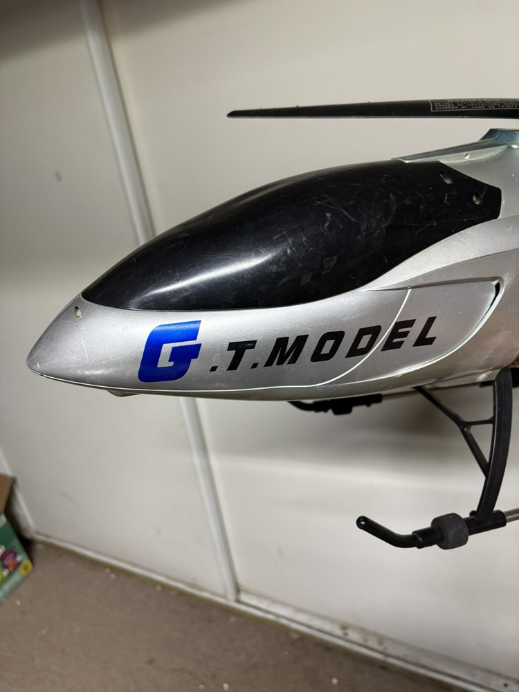 3.5 channel helicopter G.T model QS 8006 untested