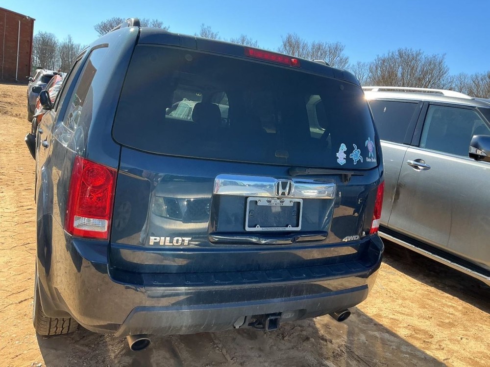 PILOT 2011 Glove Box 4967100