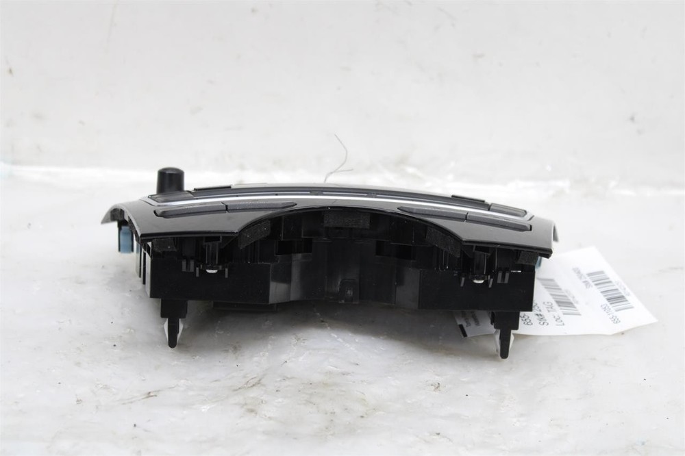 Used A/C Selector Switch fits: 2020 Acura Rdx automatic temperature control ID 7