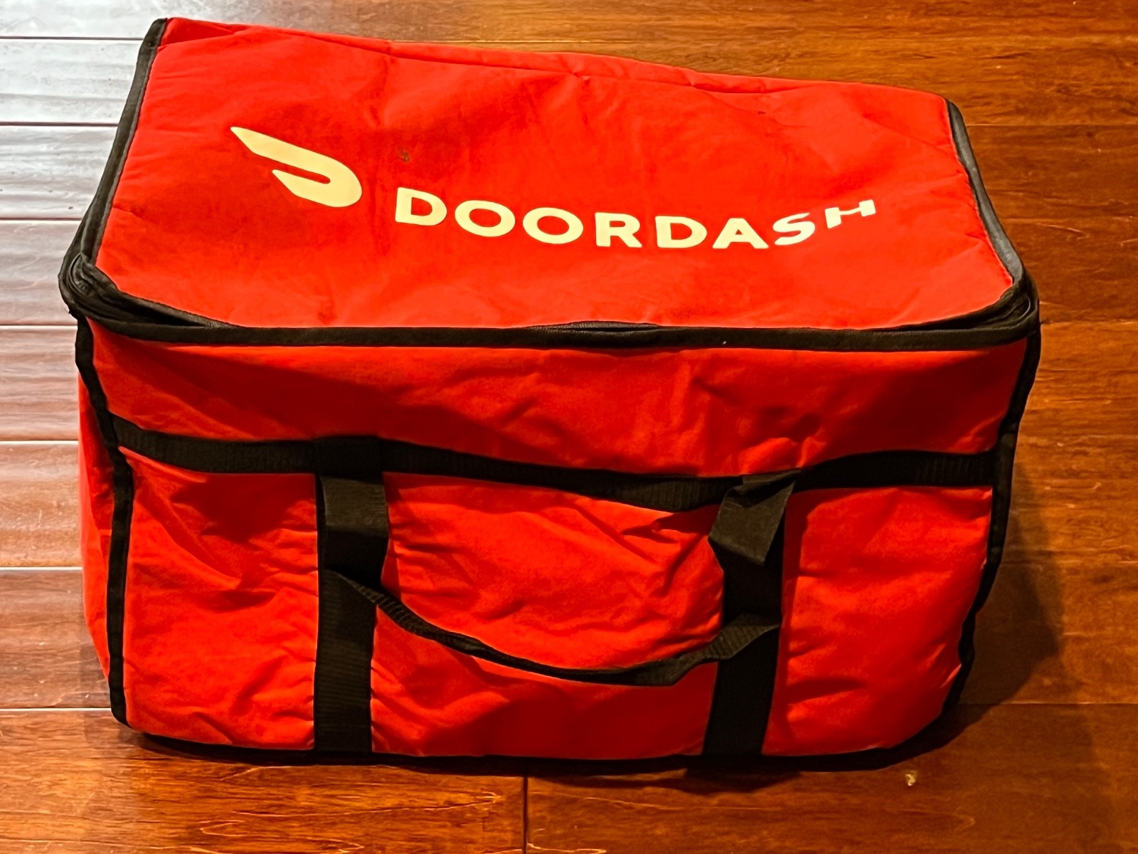 DoorDash Catering 22 x 14 x 14 XL Thermal Insulated Hot Cold Food Delivery Bag