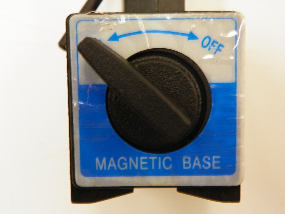 12" FLEXABLE ARM MAGNETIC BASE B263