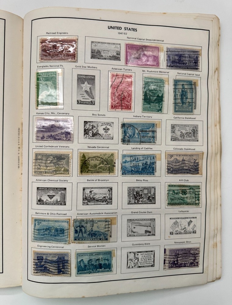 1972 H.E. HARRIS FREEDOM STAMP ALBUM UNITED STATES