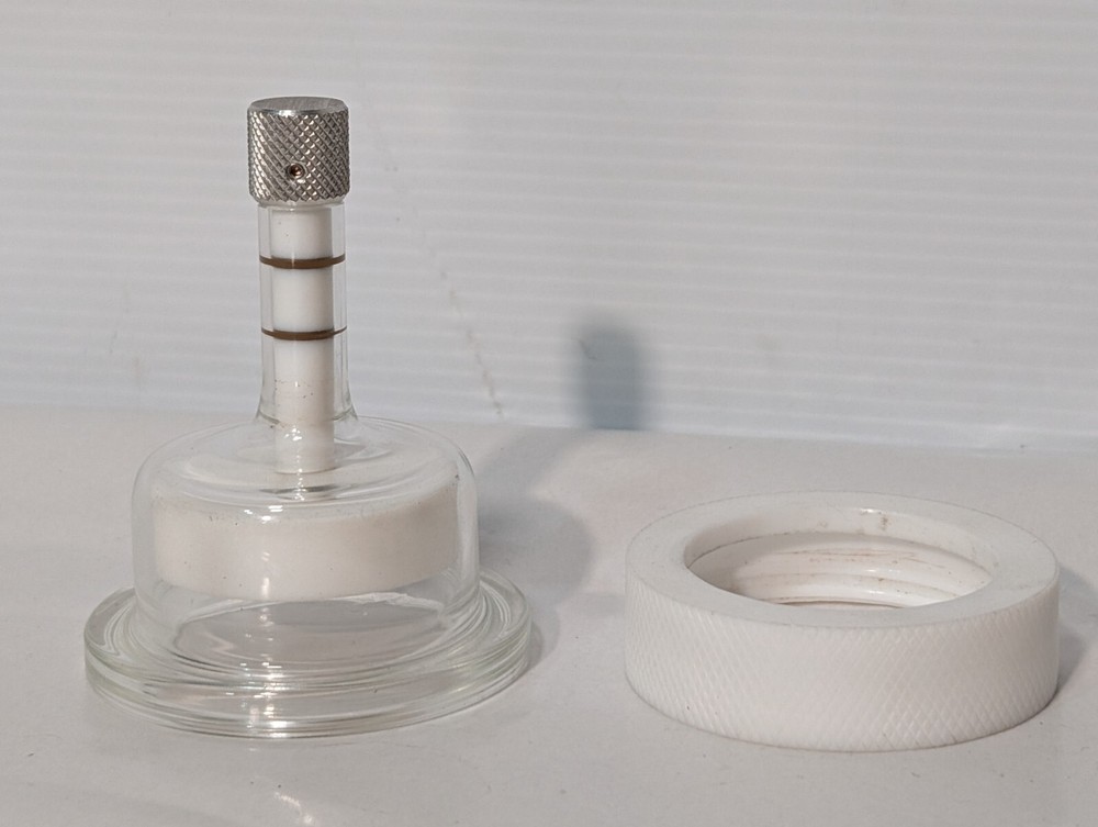 Reaction Vessel Glass Bottom with Collar, 3" Diameter