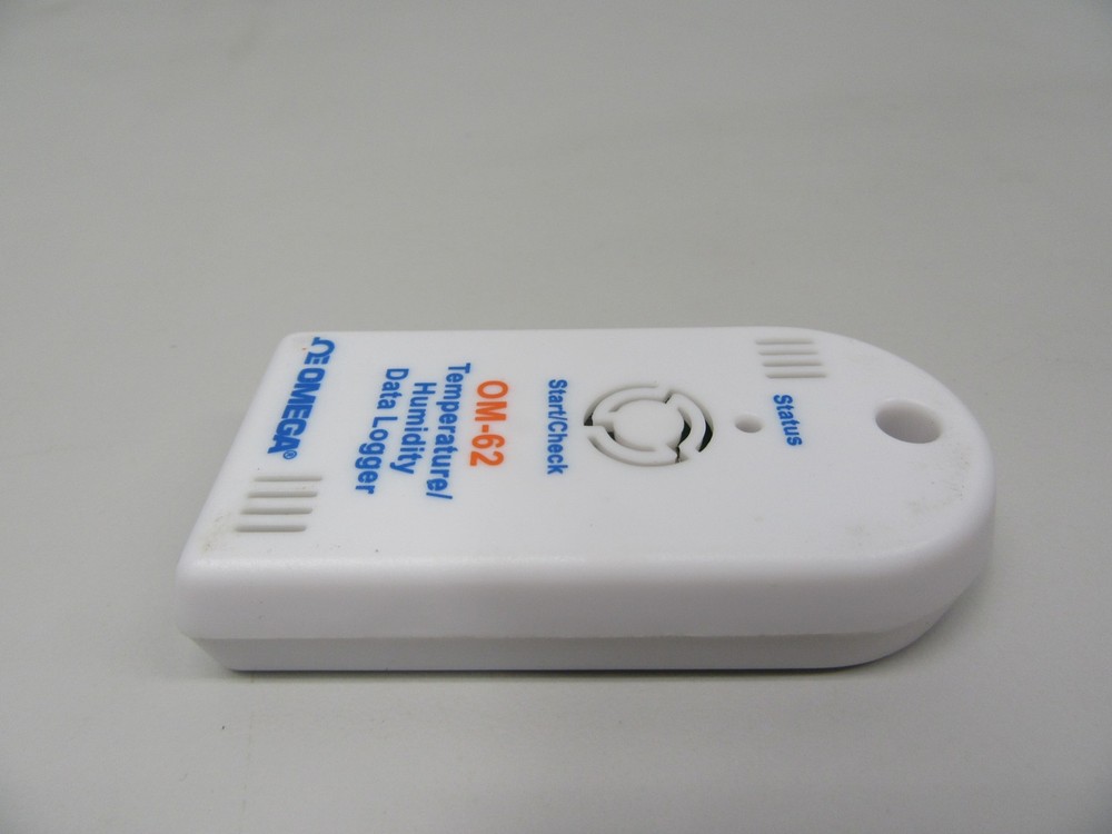 OMEGA ENGINEERING OM-62 Temperature/Humidity Data Logger